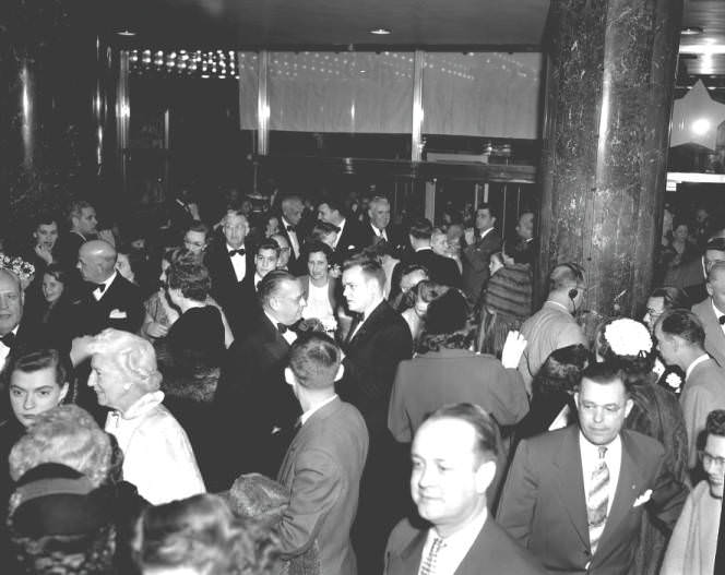 Tennessee welcomes Hollywood at the Tennessee Theater, Nashville, Tennessee, 1952