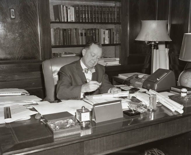 Former Nashville Mayor Ben West at his desk, August 1958