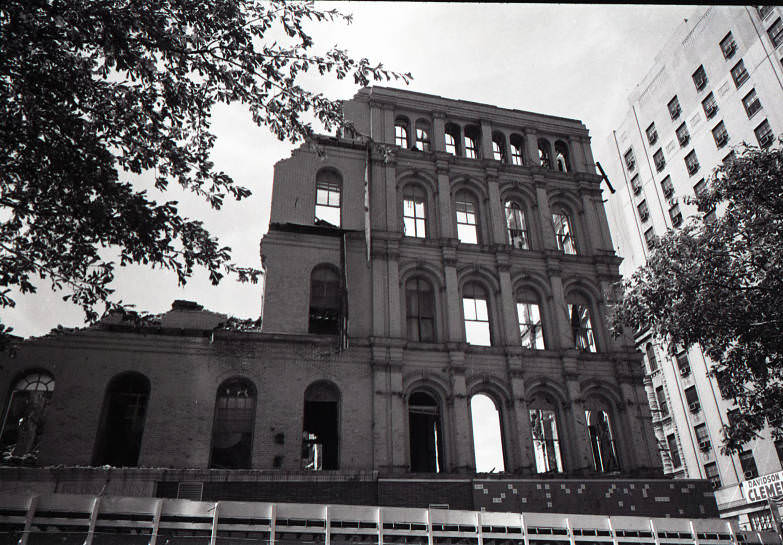Maxwell House Hotel being razed, Nashville, Tennessee, 1962