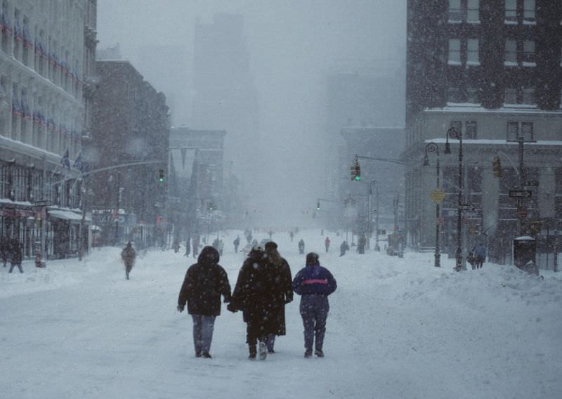 Sixth Avenue and 21st Street, 1996