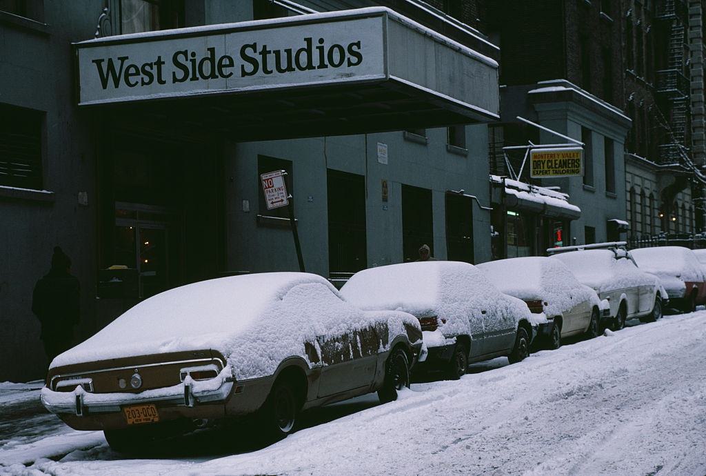 A snow covered street on the Upper West Side, New York City, during the blizzard of January 1996.