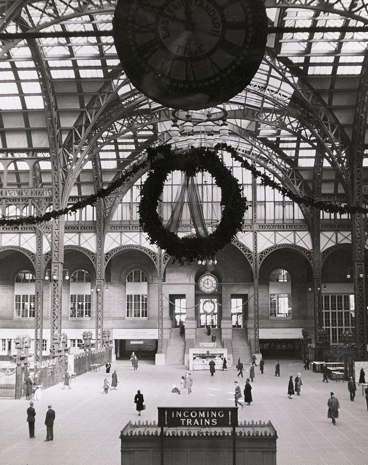 Pennsylvania Railroad Station with Christmas Decorations, 1915