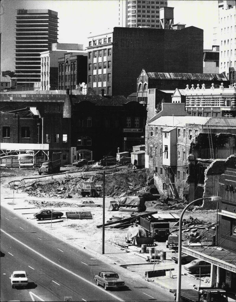 Excavations on the corner of King and Day St, Darling Harbour, to make way for the new Western Distributor Rd, 1970s