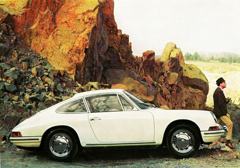 Stunning Photos of the 1966 Porsche 911 Luxury Sports Car