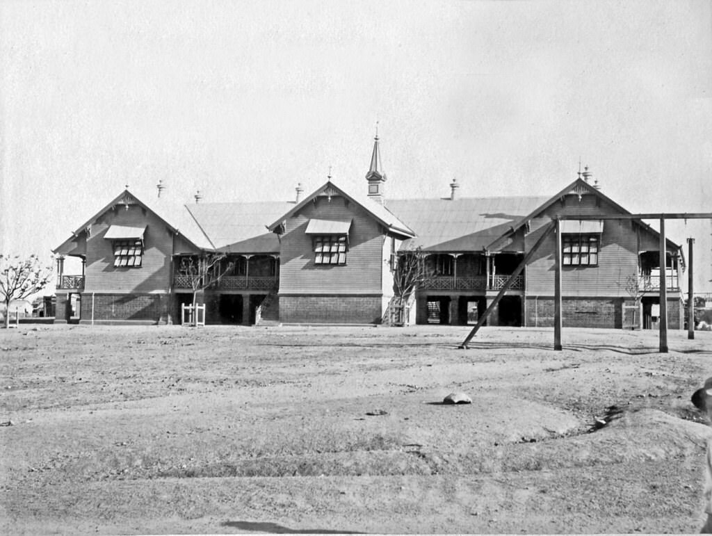 Central State School, Charters Towers, 1890s