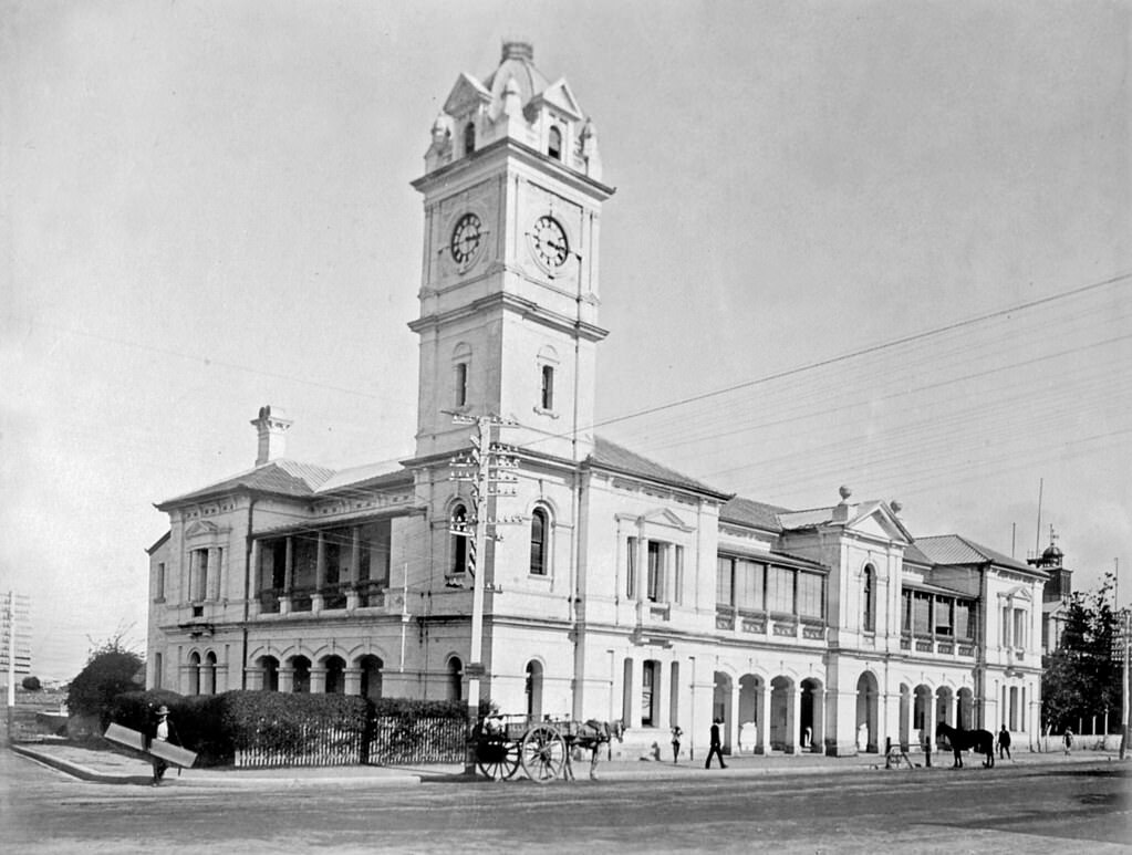 Post and Telegraph Offices, Flinders Street, Townsville, 1890