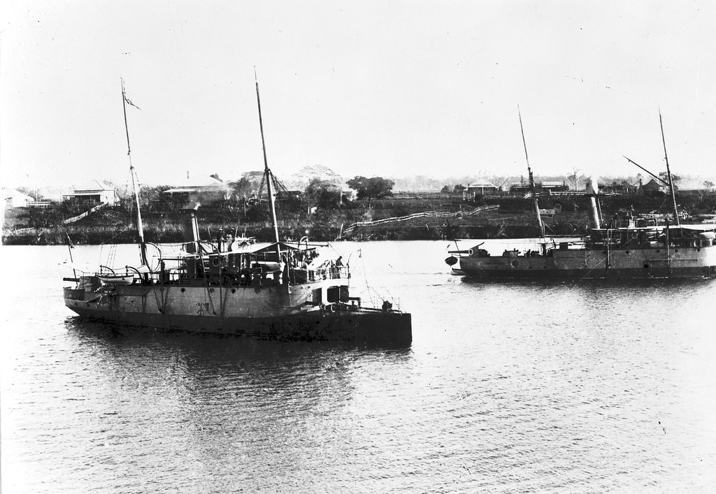 Gunboats Gayundah and Paluma, Bundaberg, 1899