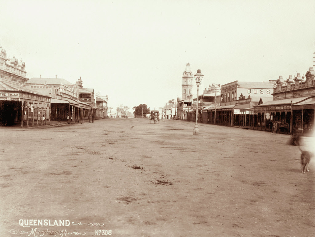 Bourbong Street with Post Office in the distance, Bundaberg, 1897