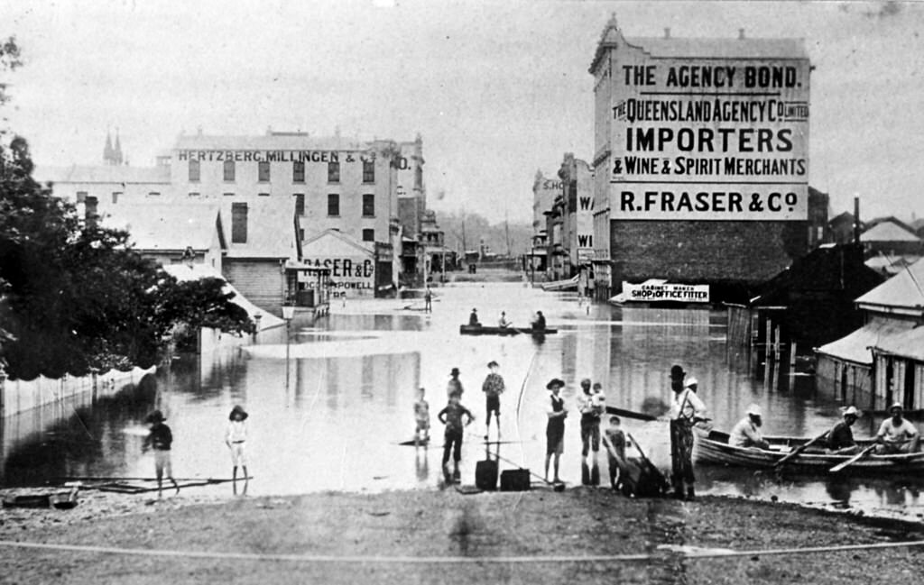 Charlotte Street, Brisbane during 1893 Floods