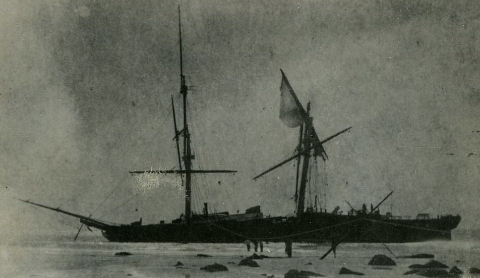 Shipwreck of the 'Young Australia' off North Point, Moreton Island, 31 May 1872