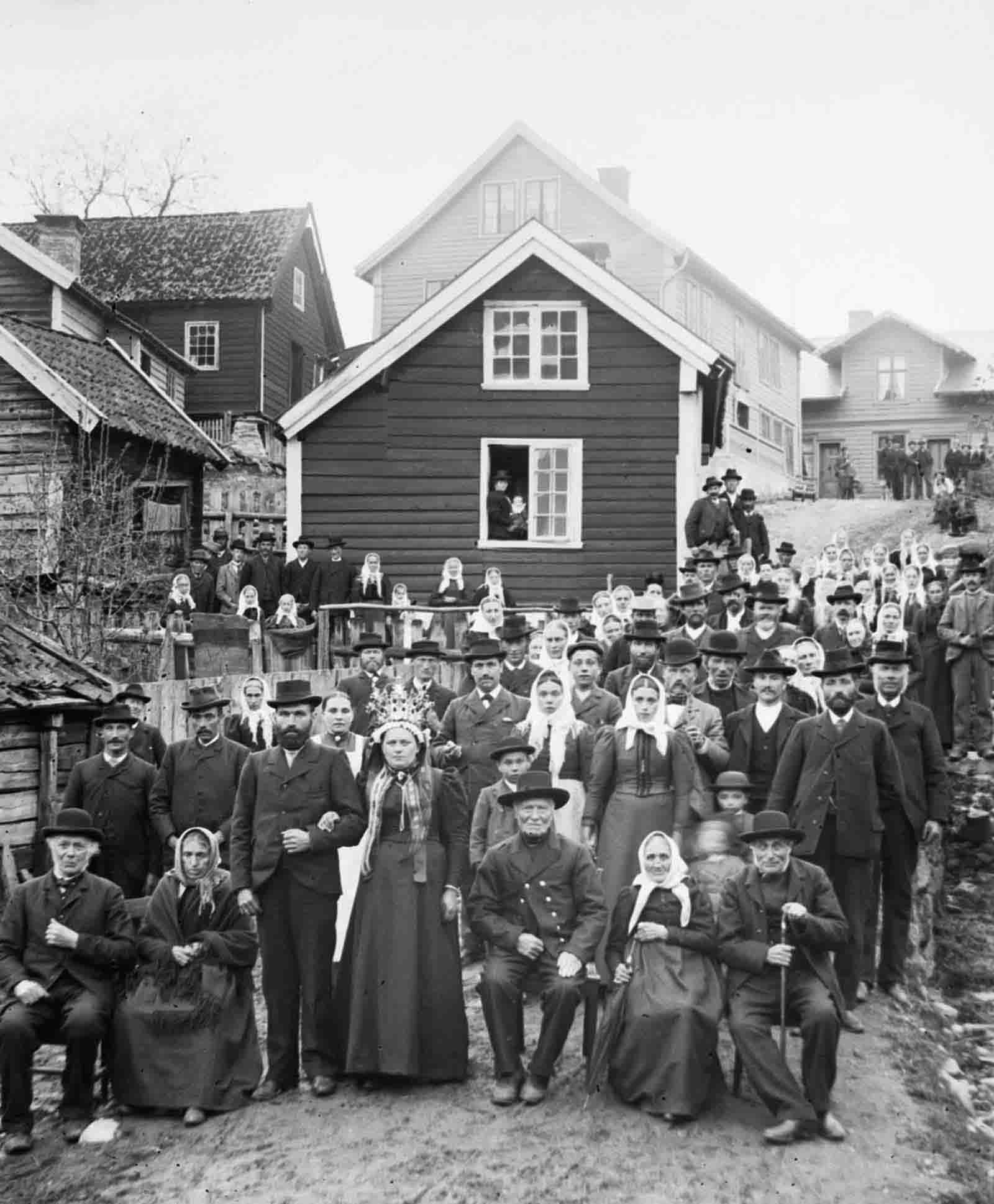 The wedding of Lars Eide and Gjertrud Leite in Sogndal.