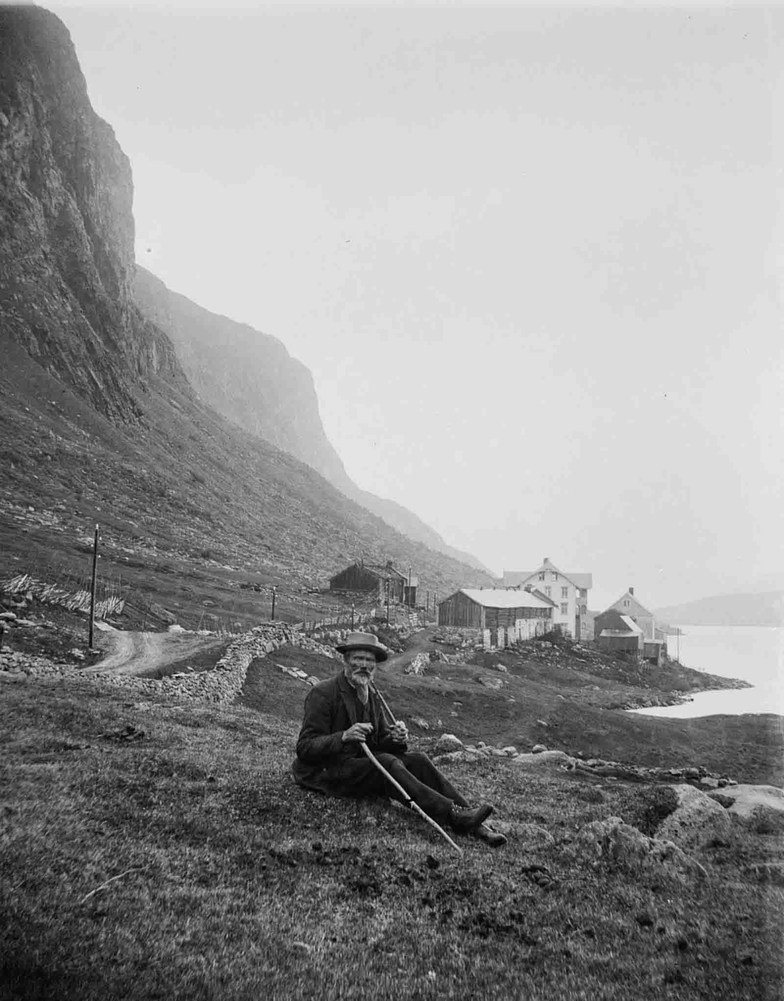 The Rural Life of Norway in the 1900s Through Stunning Photos of Nils Olsson Reppen