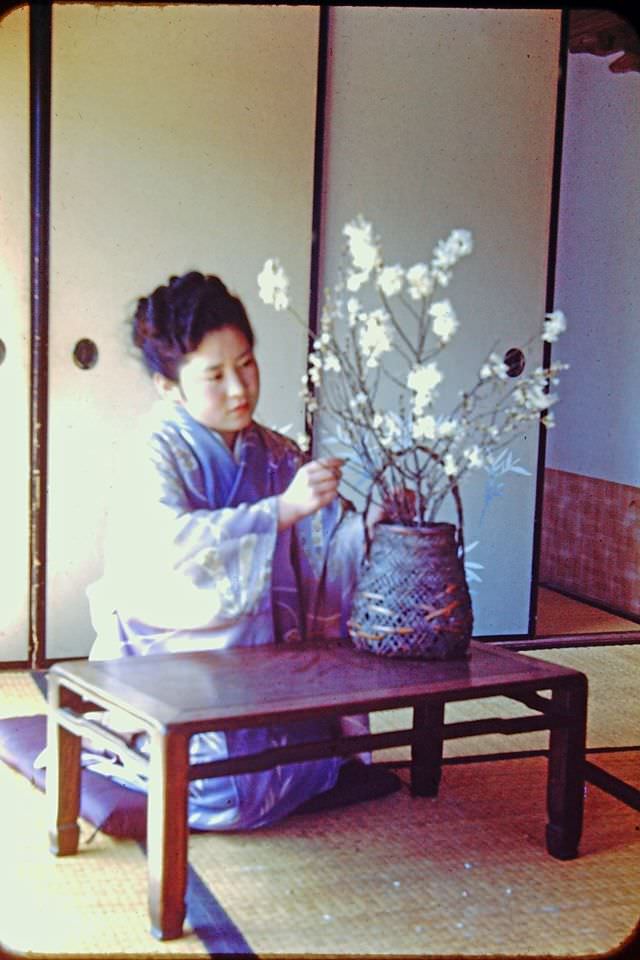 Flower arranging, Lake Kawaguchi resort, 1950