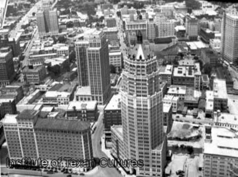 Aerial view of Smith-Young Tower, Plaza Hotel, and surrounding buildings, San Antonio, 1930