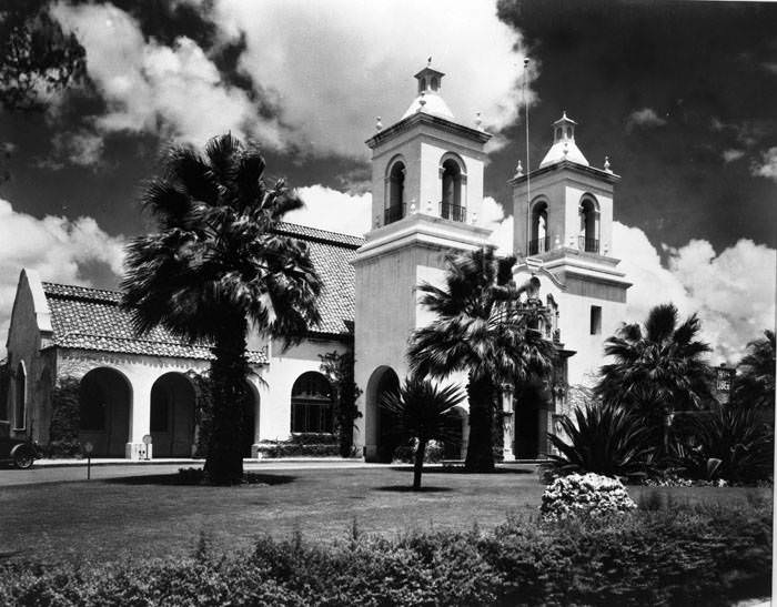 Missouri-Kansas-Texas Railroad Station, San Antonio, 1937