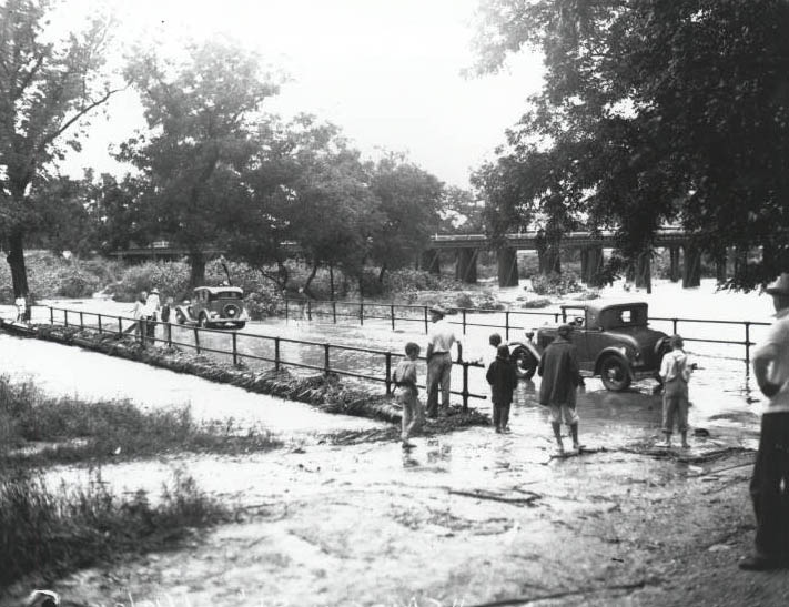 San Antonio River flood photographs, 1935