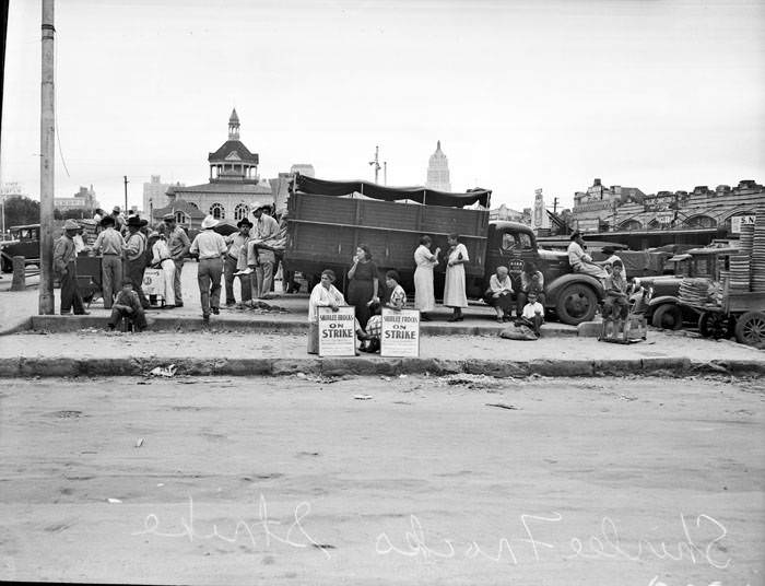 Members of the International Ladies' Garment Worker's Union picketing on Haymarket Plaza San Antonio, 1937