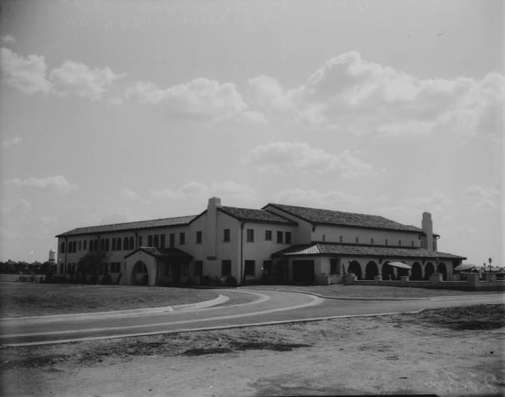 Photograph shows the Officers Club at Fort Sam Houston, 1937