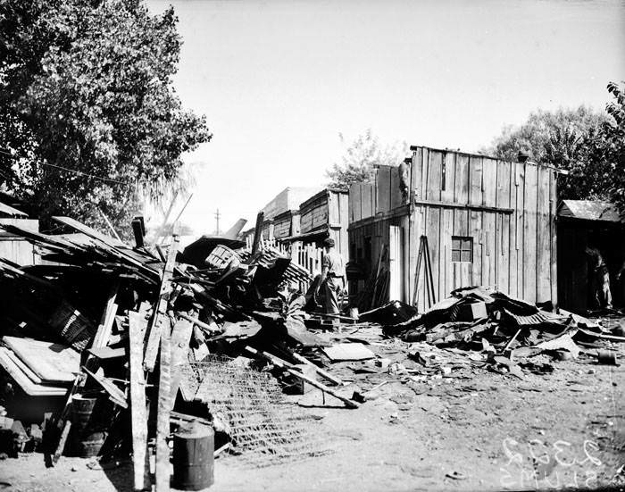 Demolition of houses near Vera Cruz and San Jacinto Streets, 1939