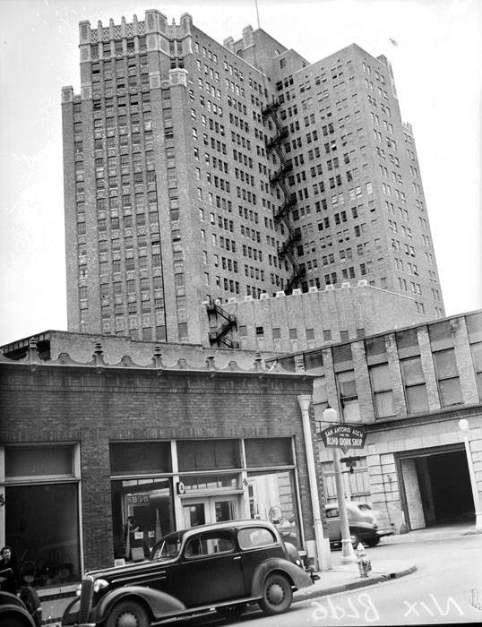 Exterior of the Nix Building (southeast side), 1939