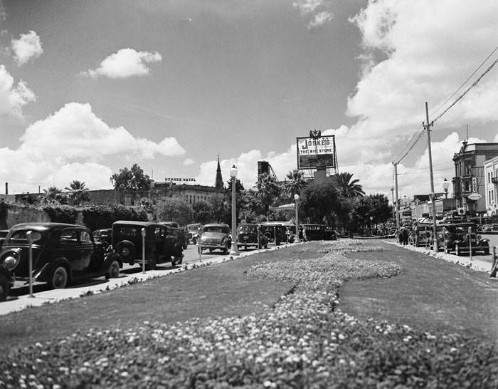 Alamo Plaza looking south with Joske's sign in distance, 1938