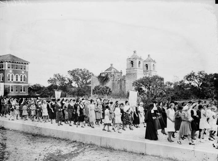 Feast of Christ the King procession from St. John's Seminary, 1930s.
