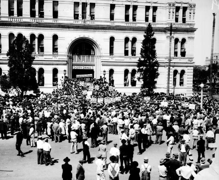 Demonstration of unemployed workers outside City Hall, 1930