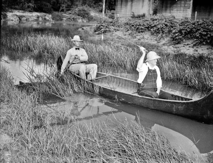 John Nance Garner and Ross Brumfield fishing, 1939