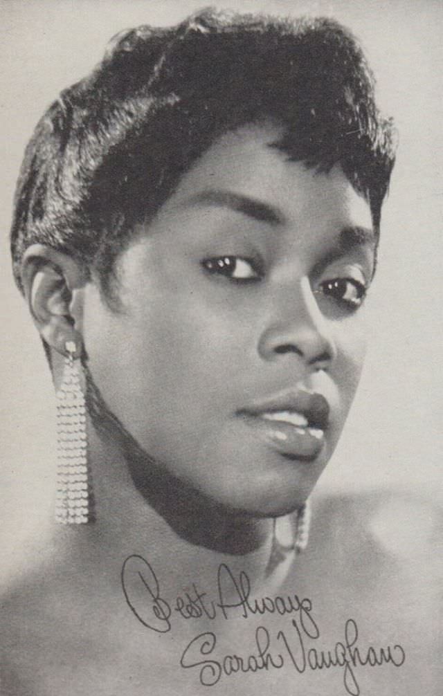 Sarah Vaughan: Life Story and Beautiful Photos of One of the Most Wondrous Voices of the 20th Century