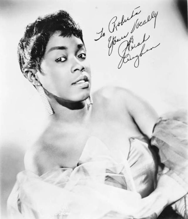 Sarah Vaughan: Life Story and Beautiful Photos of One of the Most Wondrous Voices of the 20th Century