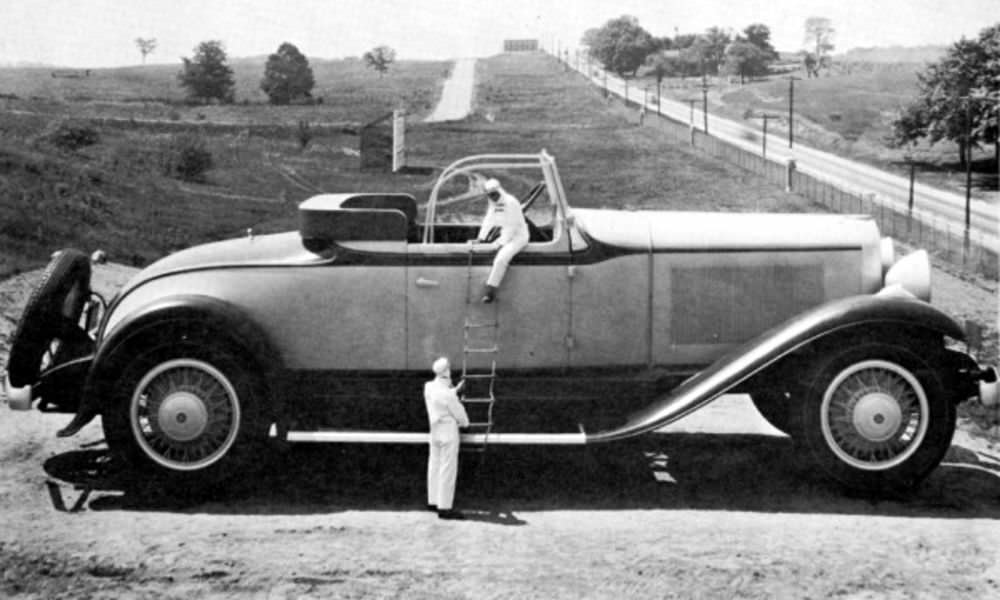 The World's Biggest Car: Stunning Historical Photos of Studebaker's Giant 1931 President Roadster