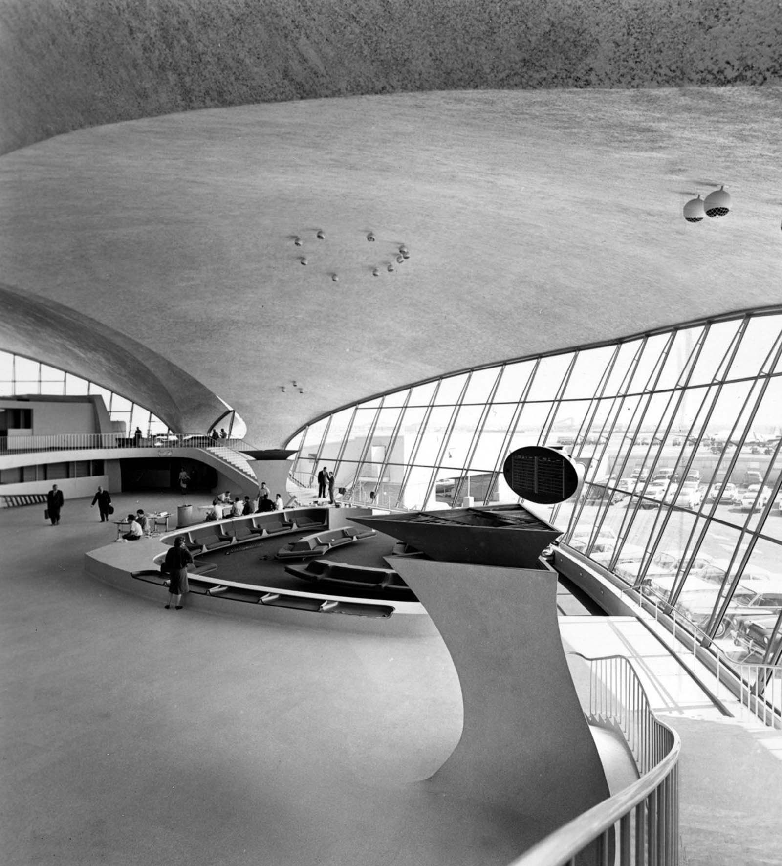 Stunning Vintage Photos of TWA flight Centre, New York City, 1962