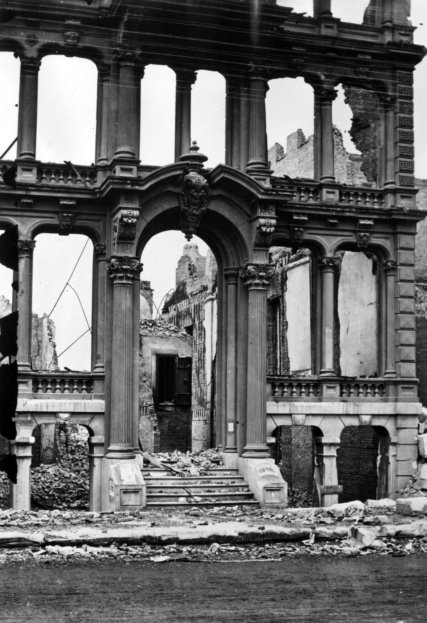 Ruins of the old Farewell (also sometimes spelled Farwell) Building on Washington Street after the Great Chicago Fire in 1871.