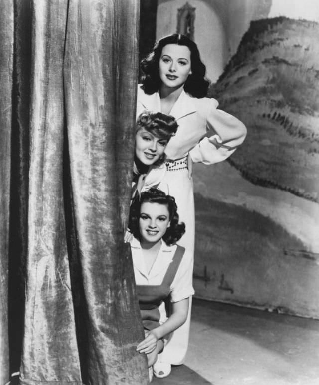 Fabulous Photos of Judy Garland, Hedy Lamarr and Lana Turner during the Filming of 'Ziegfeld Girl (1941)