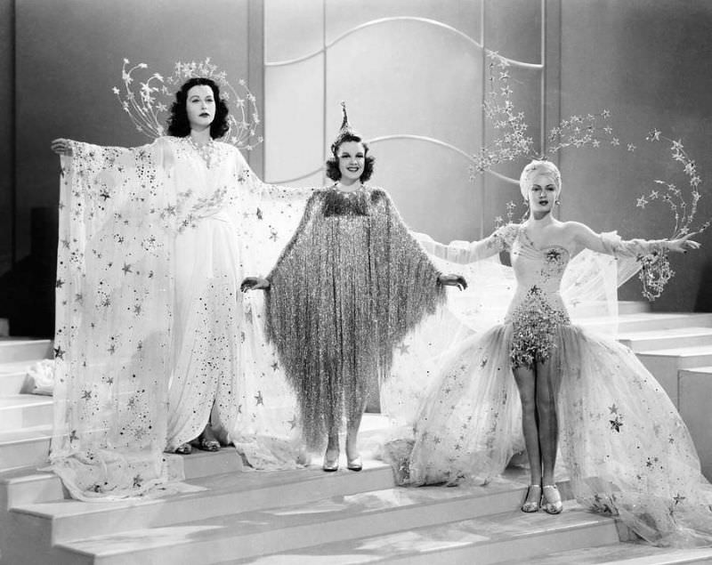 Fabulous Photos of Judy Garland, Hedy Lamarr and Lana Turner during the Filming of 'Ziegfeld Girl (1941)