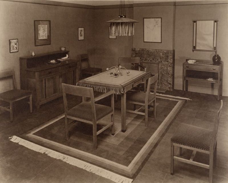 House interior, 1930s