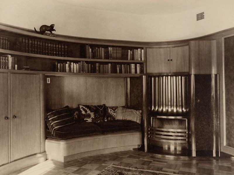 House interior, 1930s