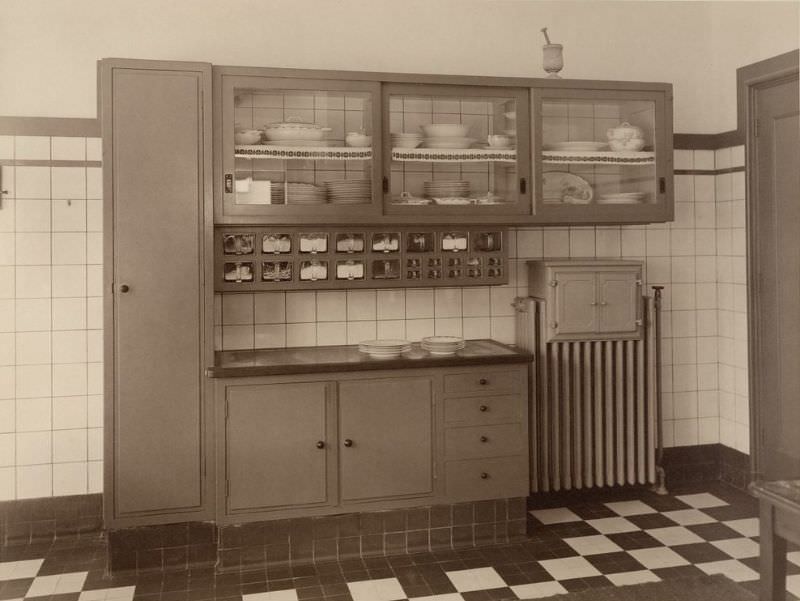 Kitchen interior, 1930s