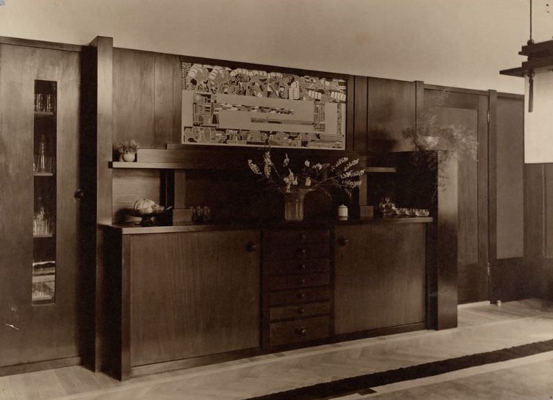 Dining room wainscot, Borne, 1930s