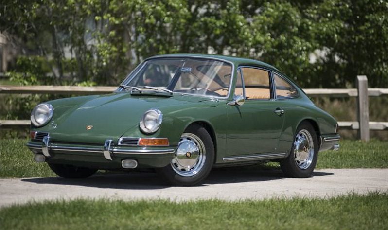 Porsche 911 car