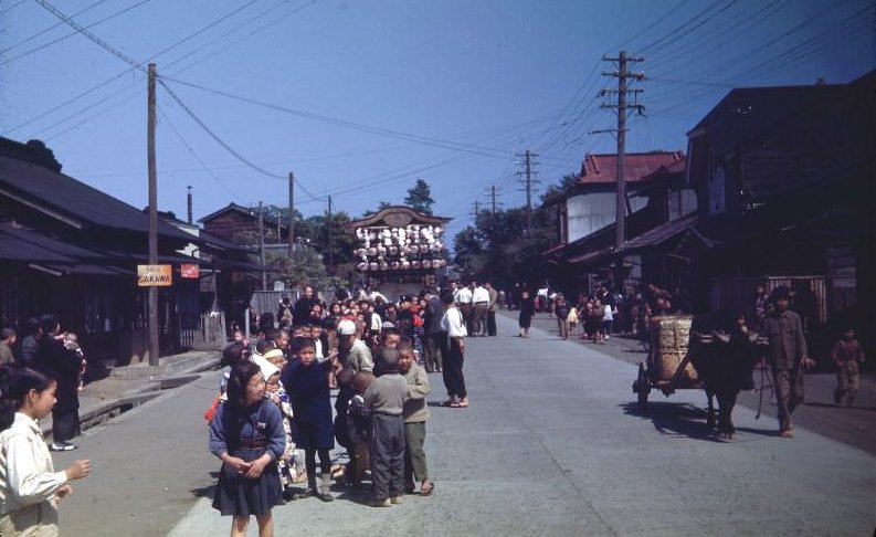 Rural and Urban Life of Japan 1950s