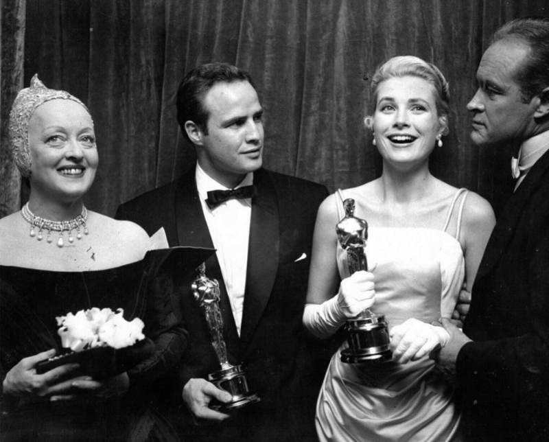 Stunning Photos of Grace Kelly after Winning an Oscar at the 27th Annual Academy Awards, 1955