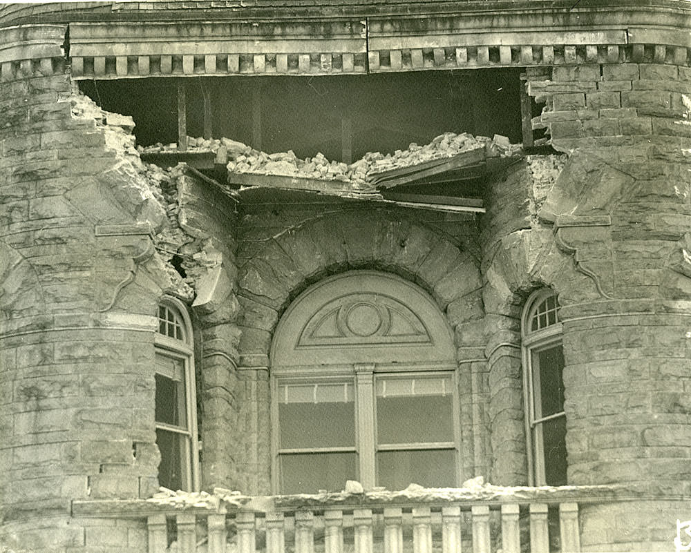 Old State Capitol building after 1949 earthquake