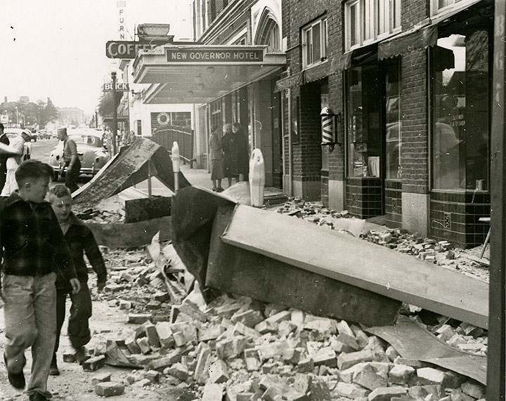 New Governor Hotel after 1949 earthquake.