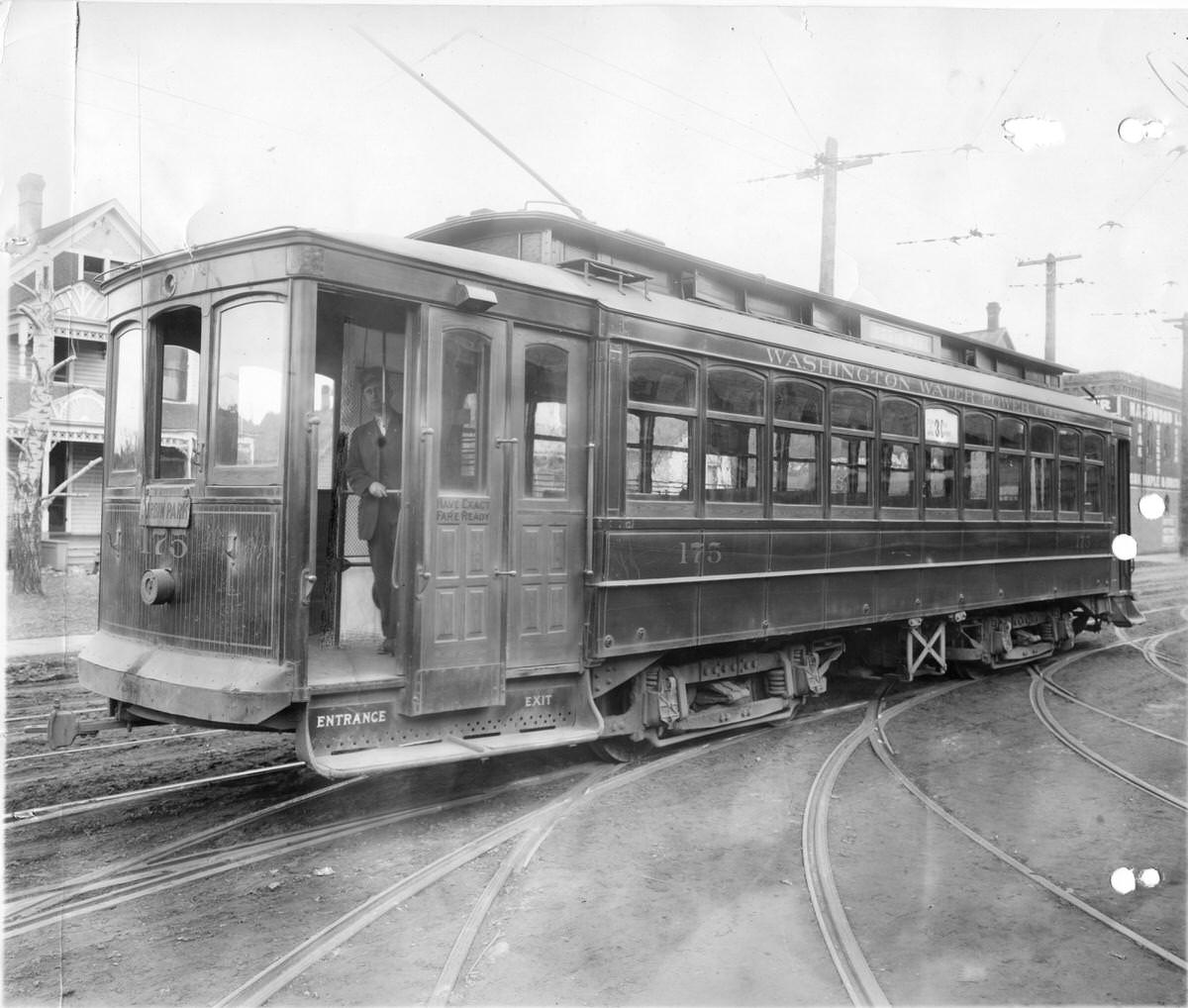 Streetcar no. 175 in Spokane, 1915
