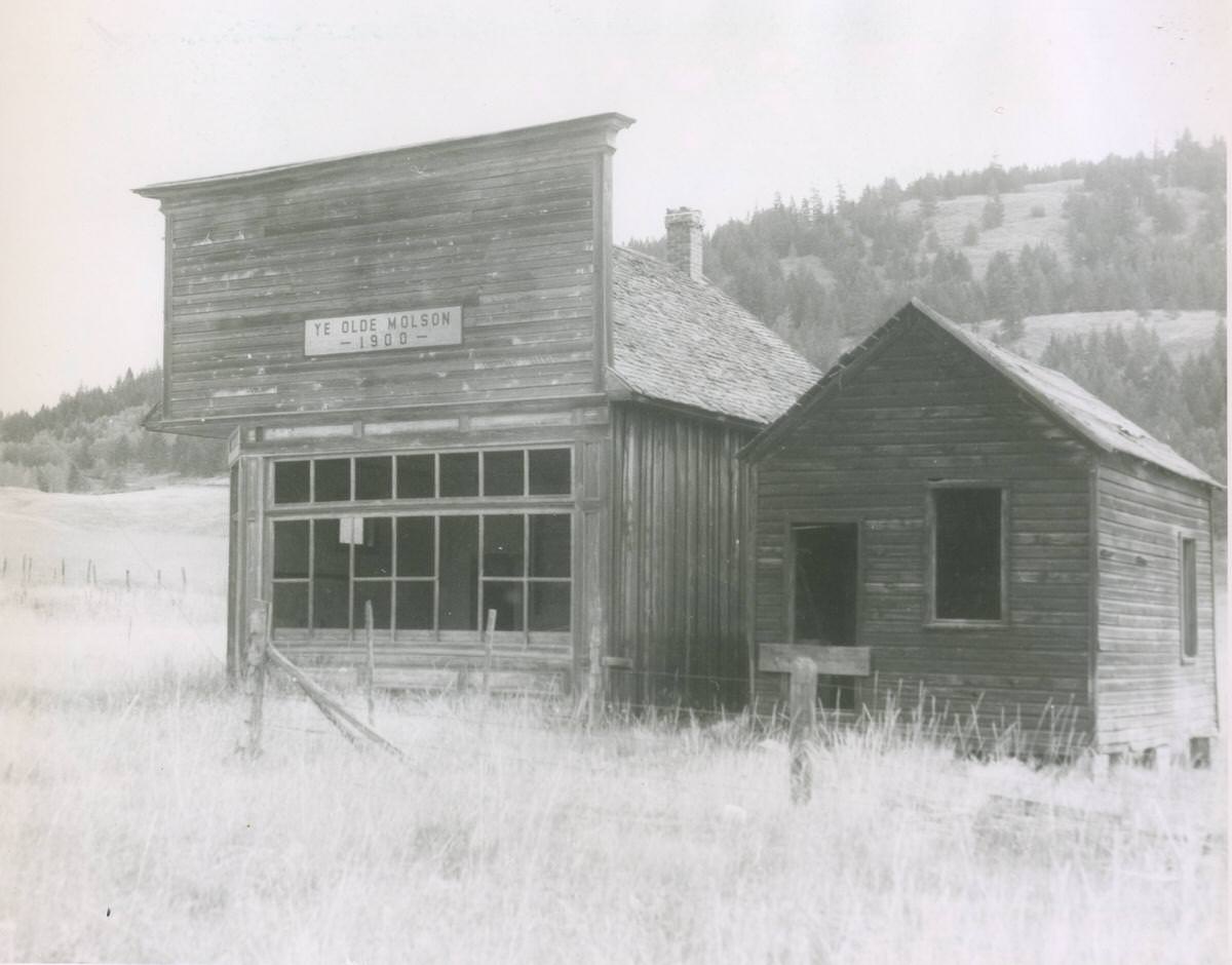 Abandoned buildings in Molson, 1963