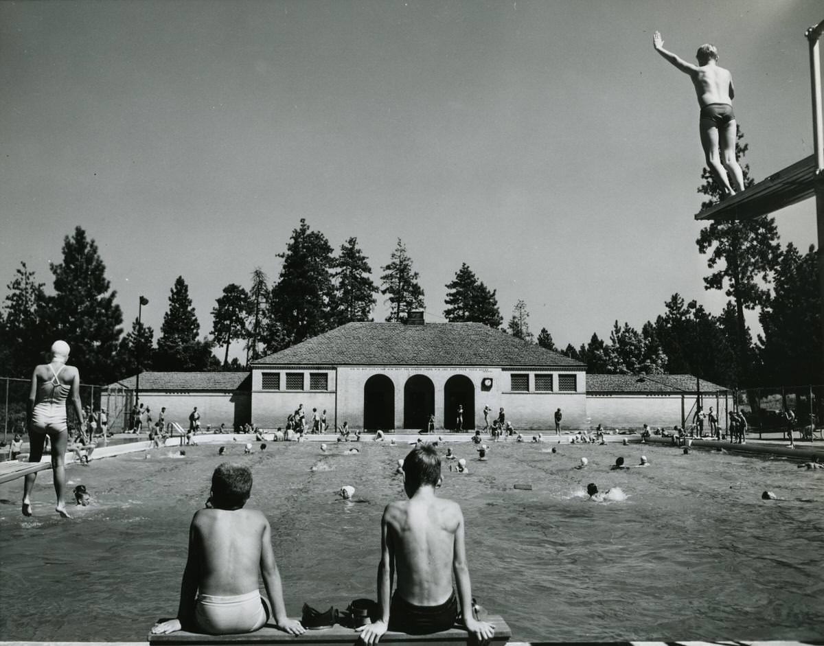Comstock Pool, Spokane, 1950