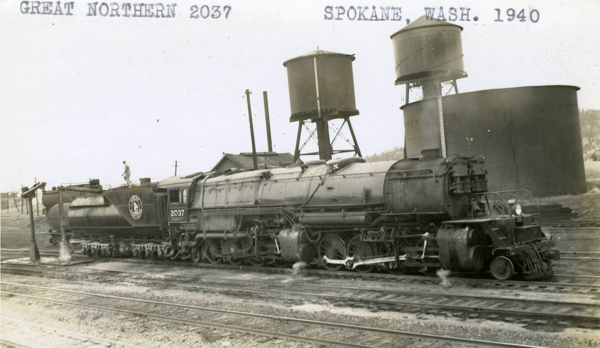 Great Northern Railway engine, Spokane, 1940
