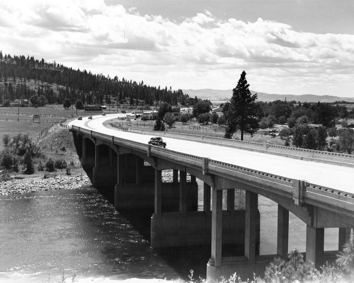 Spokane River Bridge, 1939