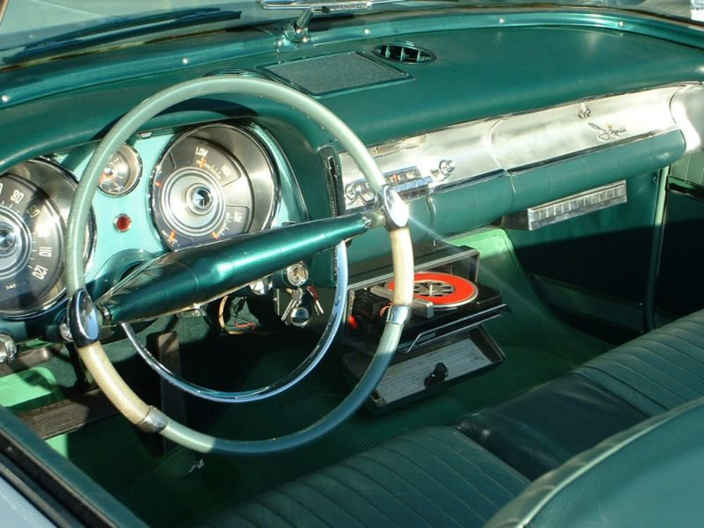 Highway Hi-Fi: When Cars had Built-in Vinyl Record Players